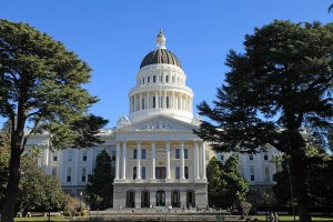 Photo of California capitol building in Sacramento